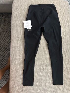 Beyond Yoga Black High-Rise Performance Leggings